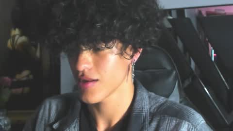 nathan_carson1 online show from 01/05/25, 02:38