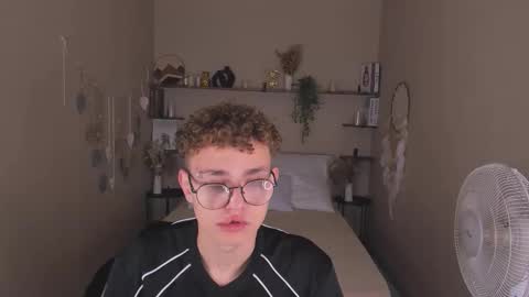 Nathan online show from 09/30/25, 10:09