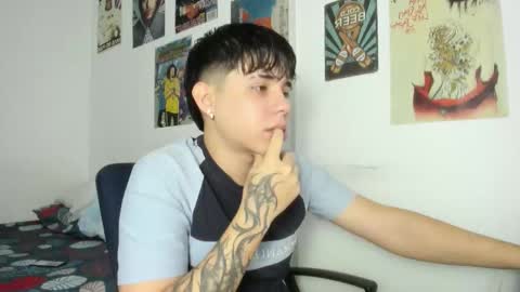 Snapshot of nathan_galanis chatting on 11/26/25, 05:58 nathan online show from 11/26/25, 05:58