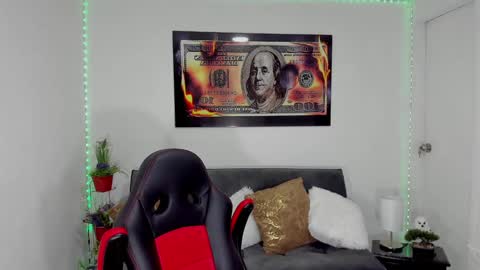 Nathan online show from 02/05/25, 01:33