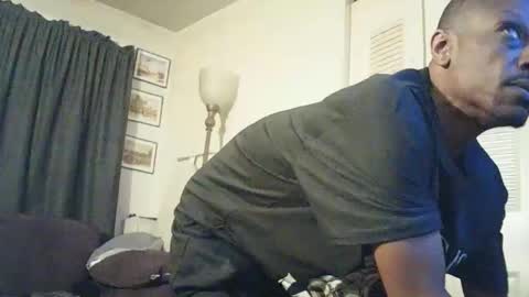 nathanbutler0 online show from 04/05/26, 03:58