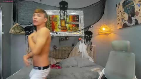 nathanclay online show from 10/18/25, 04:37