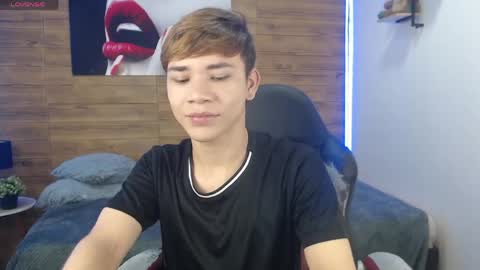 nathanclay online show from 04/18/26, 03:32