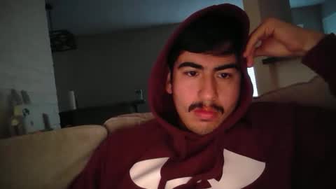 nathanielh07 online show from 04/08/26, 12:49