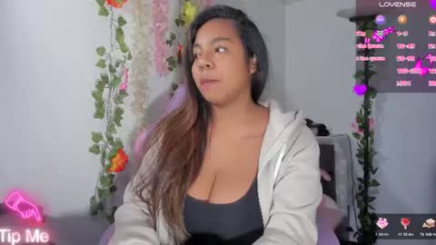 Naty online show from 07/10/26, 11:35
