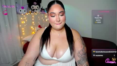 Natasha  online show from 12/14/25, 04:40