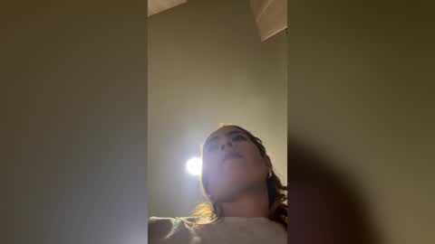 N A T I GONZALES online show from 07/11/26, 06:05