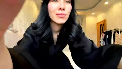 Megan online show from 06/04/26, 02:12
