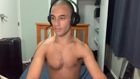 native_boy2 online show from 01/06/26, 09:02