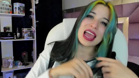 Nat  online show from 12/19/24, 12:34