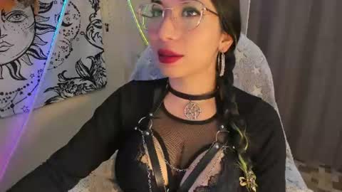 Nat  online show from 06/18/26, 12:20