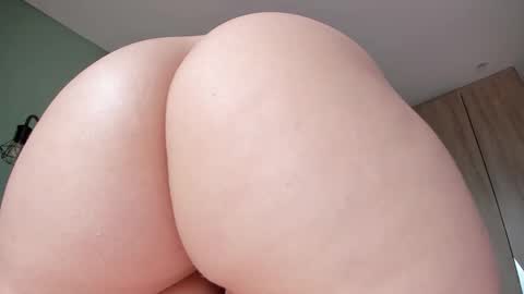     online show from 03/04/26, 02:01