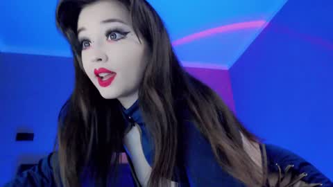 Snapshot of natsumi18 chatting on 02/08/25, 04:47 natsumi18 online show from 02/08/25, 04:47