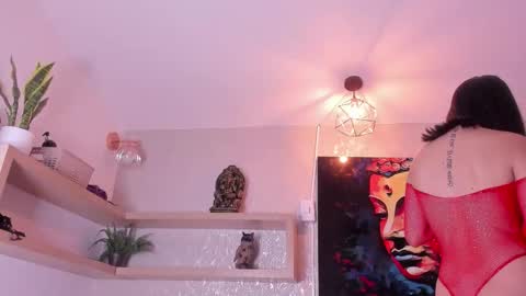 Natalia online show from 12/19/25, 02:29