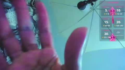 Snapshot of nattahottt chatting on 02/03/25, 11:58 NATTA online show from 02/03/25, 11:58