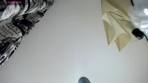 Snapshot of nattahottt chatting on 02/14/25, 01:34 NATTA online show from 02/14/25, 01:34