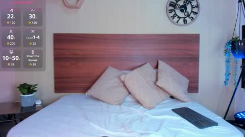 NATTASHA BROWN  online show from 12/23/25, 10:46