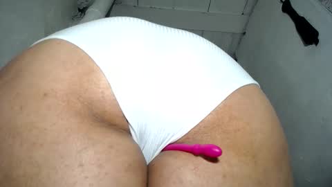 Snapshot of nattasha_foxx chatting on 04/30/26, 03:13 natalia online show from 04/30/26, 03:13