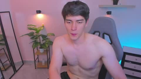 Nathaniel online show from 04/01/26, 10:07