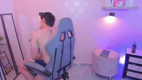 Nathaniel online show from 04/02/26, 09:23