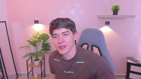 Nathaniel online show from 04/13/26, 09:42