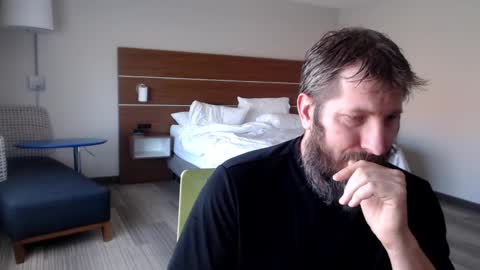 Snapshot of nattek chatting on 12/11/24, 07:36 Natte online show from 12/11/24, 07:36