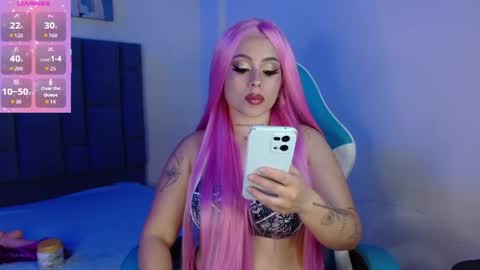 natti_bluee online show from 04/07/26, 03:18