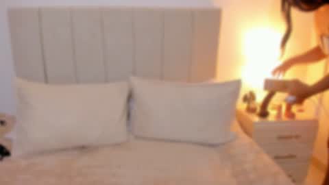 Snapshot of natty_bush chatting on 07/02/26, 08:15 Nathalie online show from 07/02/26, 08:15