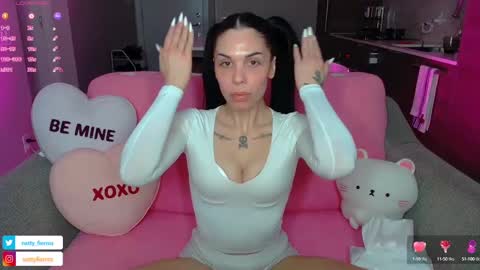 NATTY FIERROS online show from 01/23/25, 10:43