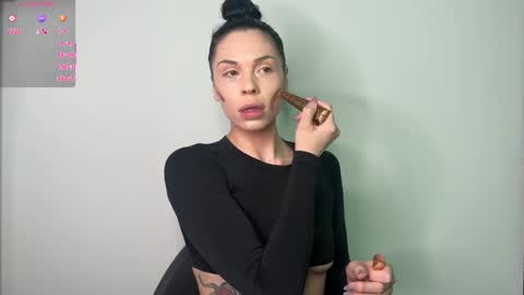 NATTY FIERROS online show from 03/12/25, 04:24