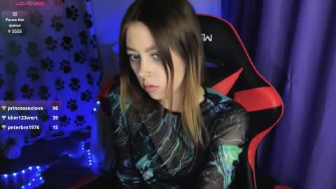 Snapshot of natural_babe666 chatting on 01/26/25, 11:28 natural_babe666 online show from 01/26/25, 11:28