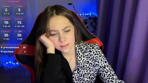 Snapshot of natural_babe666 chatting on 03/06/25, 06:59 natural_babe666 online show from 03/06/25, 06:59