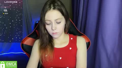 Snapshot of natural_babe666 chatting on 10/21/25, 07:36 natural_babe666 online show from 10/21/25, 07:36