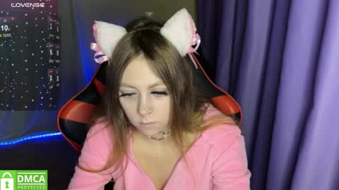 Snapshot of natural_babe666 chatting on 11/29/25, 07:28 natural_babe666 online show from 11/29/25, 07:28