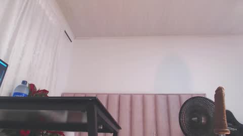 Sophia online show from 02/14/26, 07:21