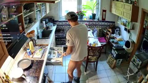 Nature online show from 04/12/26, 06:07