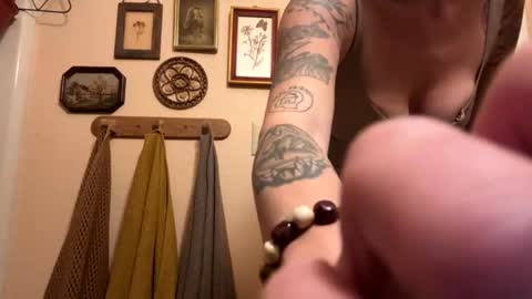 naturebabe666 online show from 04/16/26, 04:57