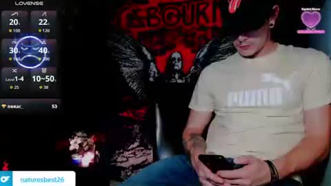 Snapshot of naturesbest951 chatting on 11/15/25, 04:54 NATURESBEST online show from 11/15/25, 04:54