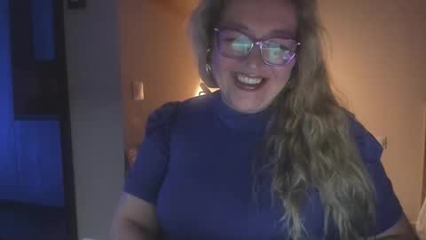 Nataly online show from 09/22/25, 12:01