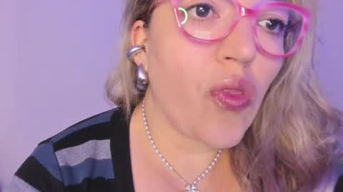 Nataly online show from 11/08/25, 07:01