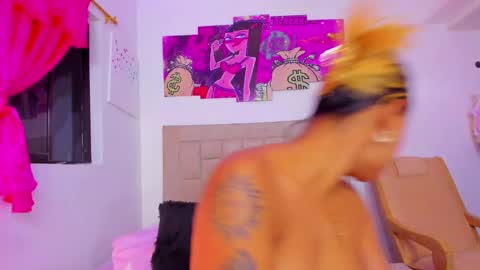 Snapshot of naty_coxx chatting on 02/09/25, 10:43 NATY COXX online show from 02/09/25, 10:43