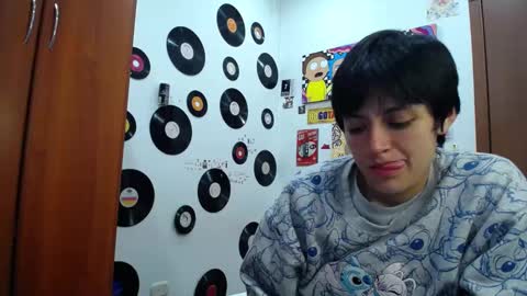 Fernanda online show from 02/12/25, 05:58