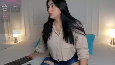 naty_model25 online show from 01/09/26, 07:59