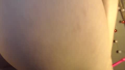 Snapshot of naty_naturalgirl chatting on 03/01/25, 08:42 Nataly online show from 03/01/25, 08:42