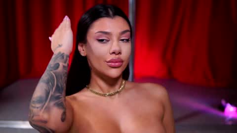 Naty online show from 01/12/25, 01:32