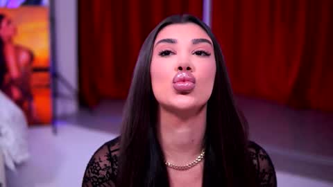 Naty online show from 12/14/25, 07:29