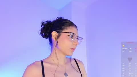 Natalia  online show from 04/01/26, 09:21