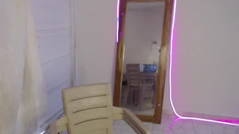 Stella Mcqueen online show from 03/25/26, 04:24