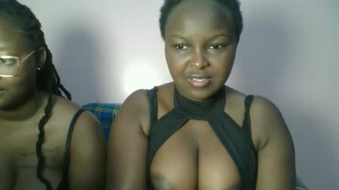 naughti_garlie online show from 02/11/26, 05:23