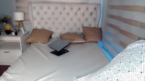 naughty_ashleyxx online show from 02/03/26, 06:57